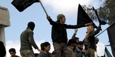 İdlib'de çatışmalar yayılıyor: 97 ölü