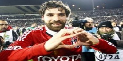 Olcay'ın tek rakibi Cristiano Ronaldo