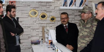 Vali Akbıyık'tan Yüksekova esnafına ziyaret!