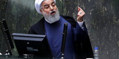 Ruhani: İnternete engel koyarak yanlış yaptık