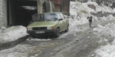 Hakkari’de karla mücadele çalışması