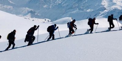 Hakkari’de Mehed Dağı kış tırmanışı yapıldı