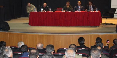 Kaymakam Kendüzler, Muhtarlarla bir araya geldi