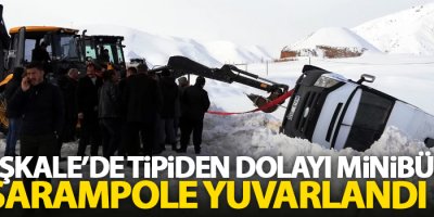Başkale’de tipiden dolayı minibüs şarampole yuvarlandı