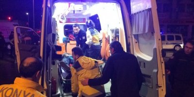 Ambulans ile polis aracı çarpıştı: 5 yaralı