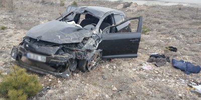 Otomobil takla attı: 1 ölü, 2 yaralı