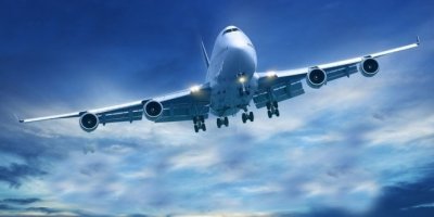 Lufthansa uçağı acil iniş yaptı