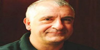 Google'dan Douglas Adams'a özel doodle