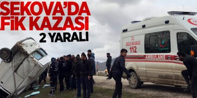 Yüksekova'da Trafik kazası: 2 yaralı