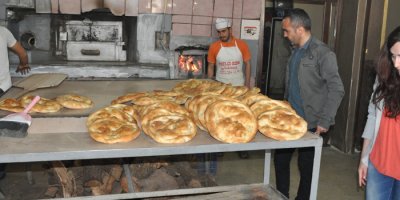 Yüksekova'da ekmek fabrikaları denetlendi