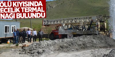Van Gölü kıyısında 60 derecelik termal su kaynağı bulundu