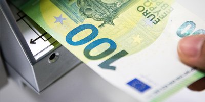 Yeni 100 ve 200 Euro'lar dolaşıma girdi