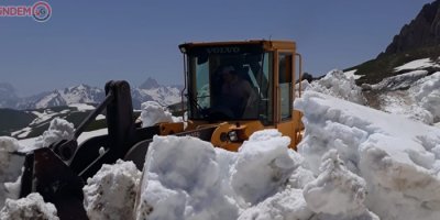 3500 rakımlı yaylada zorlu bayram mesaisi!
