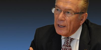 Dündar'dan canlı yayın açıklaması: Tehdit edenler var