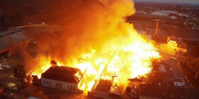 Almanya'da korkutan yangın