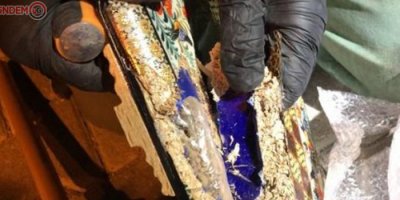 Dama tahtalarının arasından uyuşturucu çıktı