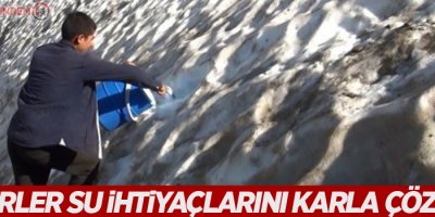 Göçerler su ihtiyaçlarını karla çözüyor