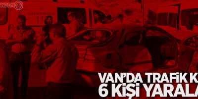 Van'da otomobil ile minibüs çarpıştı: 6 yaralı