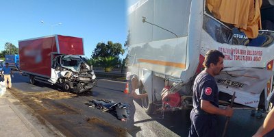 Alanya'da midibüs ile kamyonet çarpıştı: 15 yaralı