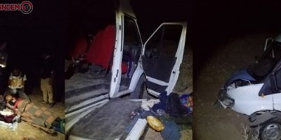 Kaçak mülteci taşıyan minibüs kaza yaptı; 17 yaralı