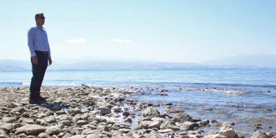 Van Gölü’nde su seviye farkı düşüyor