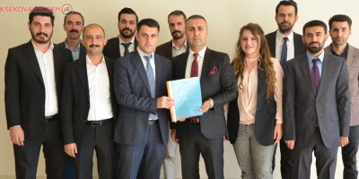 Baro Başkanı Canan mazbatasını aldı