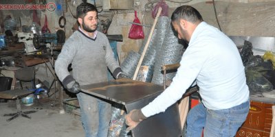 Yüksekovalı kardeşler sobacılık mesleğini sürdürüyor