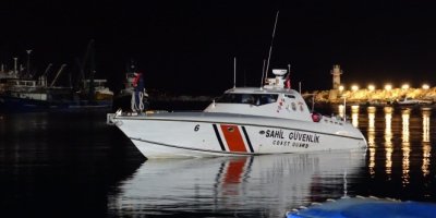 Kuzey Ege'de 74 düzensiz göçmen yakalandı