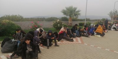 Çanakkale'de 165 mülteci yakalandı