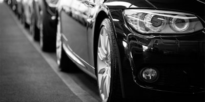 Her 3 kişiden birinin altında aracı var