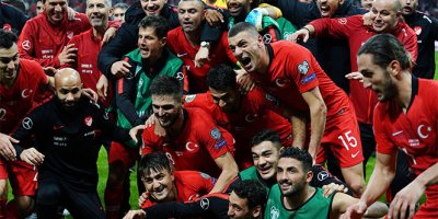 9 futbolcu A Milli Takım kadrosundan çıkarıldı