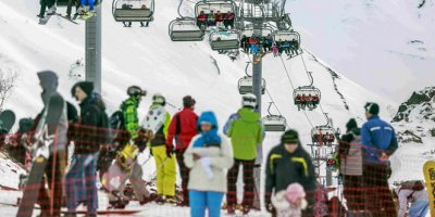 Rusya kış sezonuna girmeyi erteledi