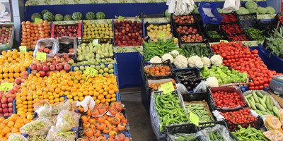 Sebze meyve ucuzladı giyip zamlandı