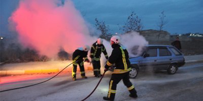 Afyonkarahisar'da otomobil yangını