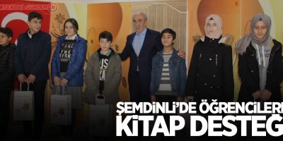 Şemdinli’de öğrencilere kitap desteği