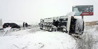 Kütahya'da otobüs kazası: 19 yaralı