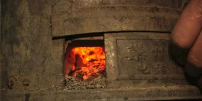 Yaşlı çift karbonmonoksit gazından zehirlendi