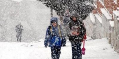 Van’da okullar 2 gün tatil edildi