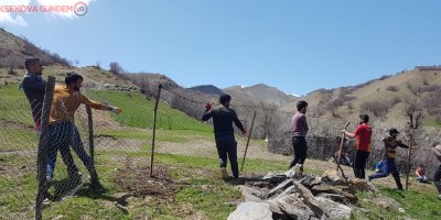 Belde sakinlerinden mezarlık seferberliği