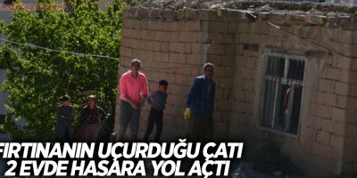 Fırtınanın uçurduğu çatı 2 evde hasara yol açtı