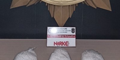 Hakkari’de 3 kilogram metamfetamin maddesi ele geçirildi