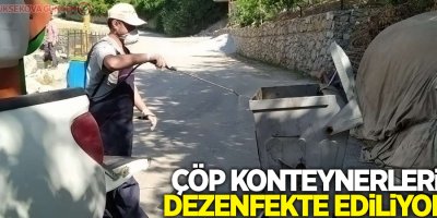 Çöp konteynerleri dezenfekte ediliyor