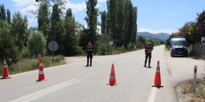 Karantinaya alınan beldede koronadan 1 kişi daha hayatını kaybetti