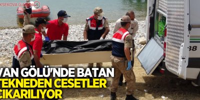 Van Gölü'nde batan tekneden cesetler çıkarılıyor