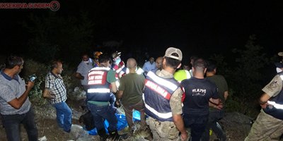 Cenaze dönüşü kaza: 3 kardeş hayatını kaybetti