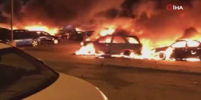 ABD'de Blake protestosunda onlarca araç ateşe verildi