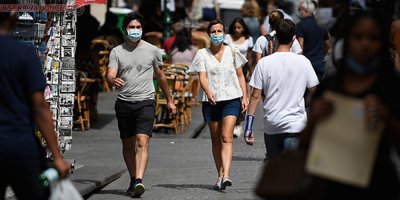 Fransa'da son 24 saatte 7 bin 379 yeni vaka tespit edildi