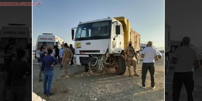 Yüksekova'da trafik kazası: 3 yaralı