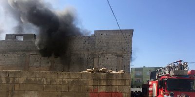 Elektrik kontağından çıkan yangın evi kül etti!