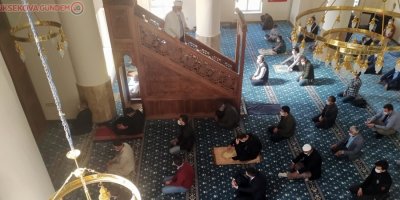 Yüksekova’da yeni cami açıldı